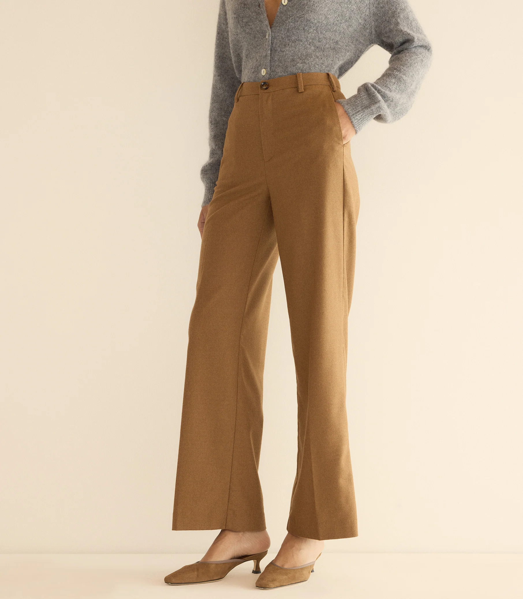 BERNARDE PANT -- CAMEL - Image 2