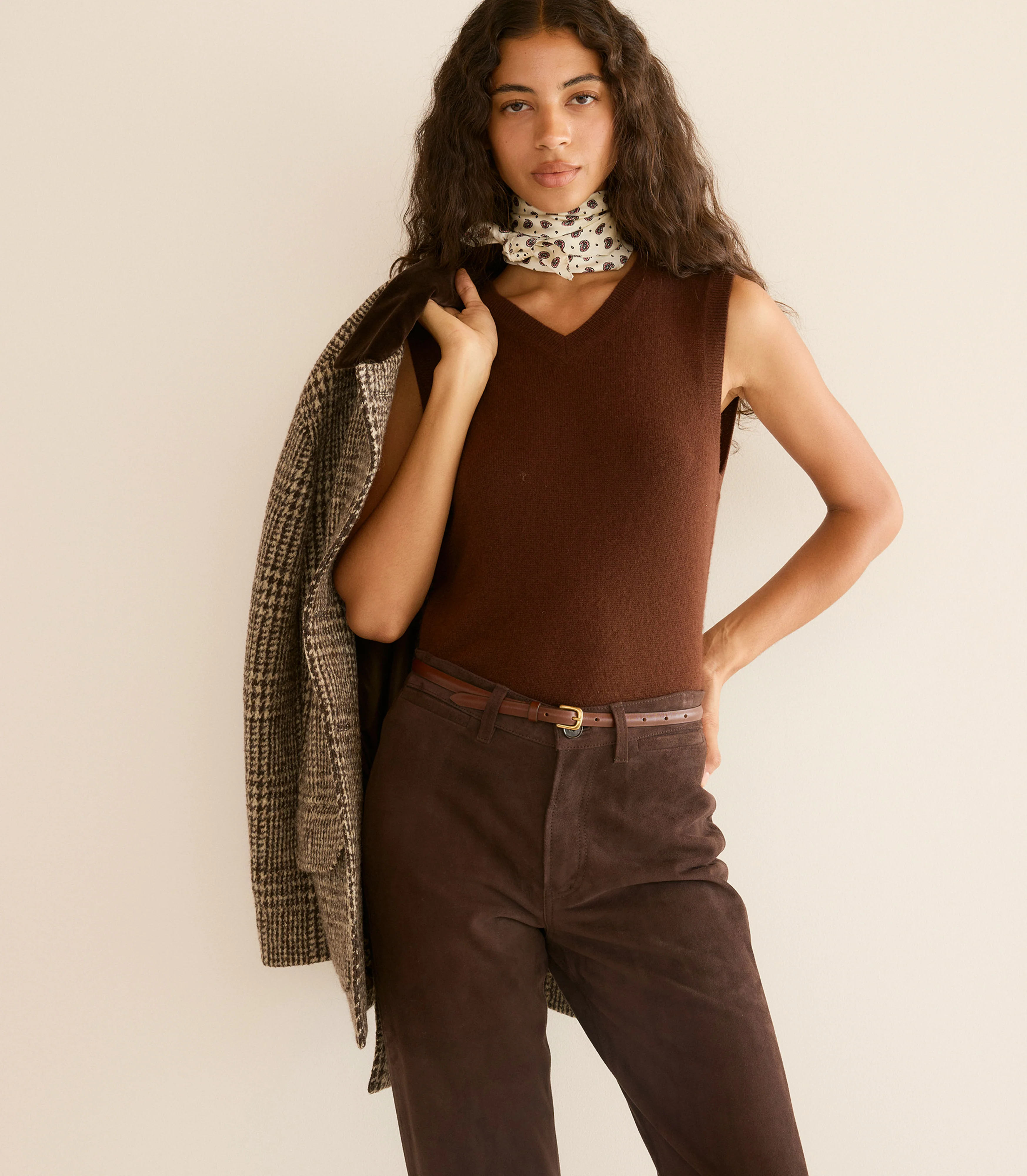 DAMIA CASHMERE VEST -- DARK UMBER - Image 6