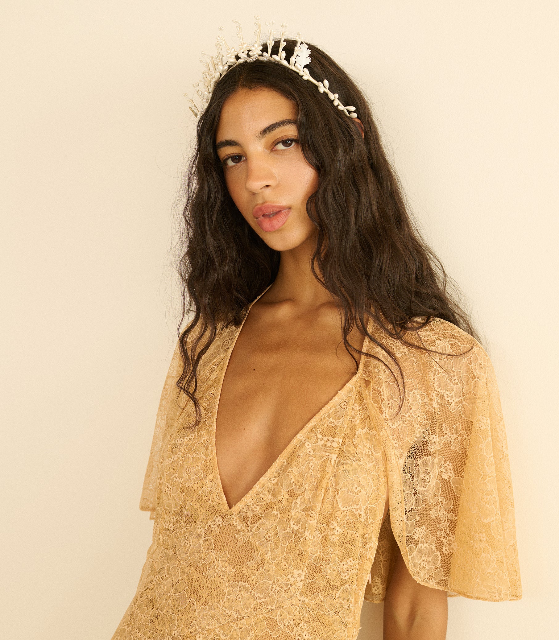 FAYE TIARA -- ANTIQUE PEARL - Image 3