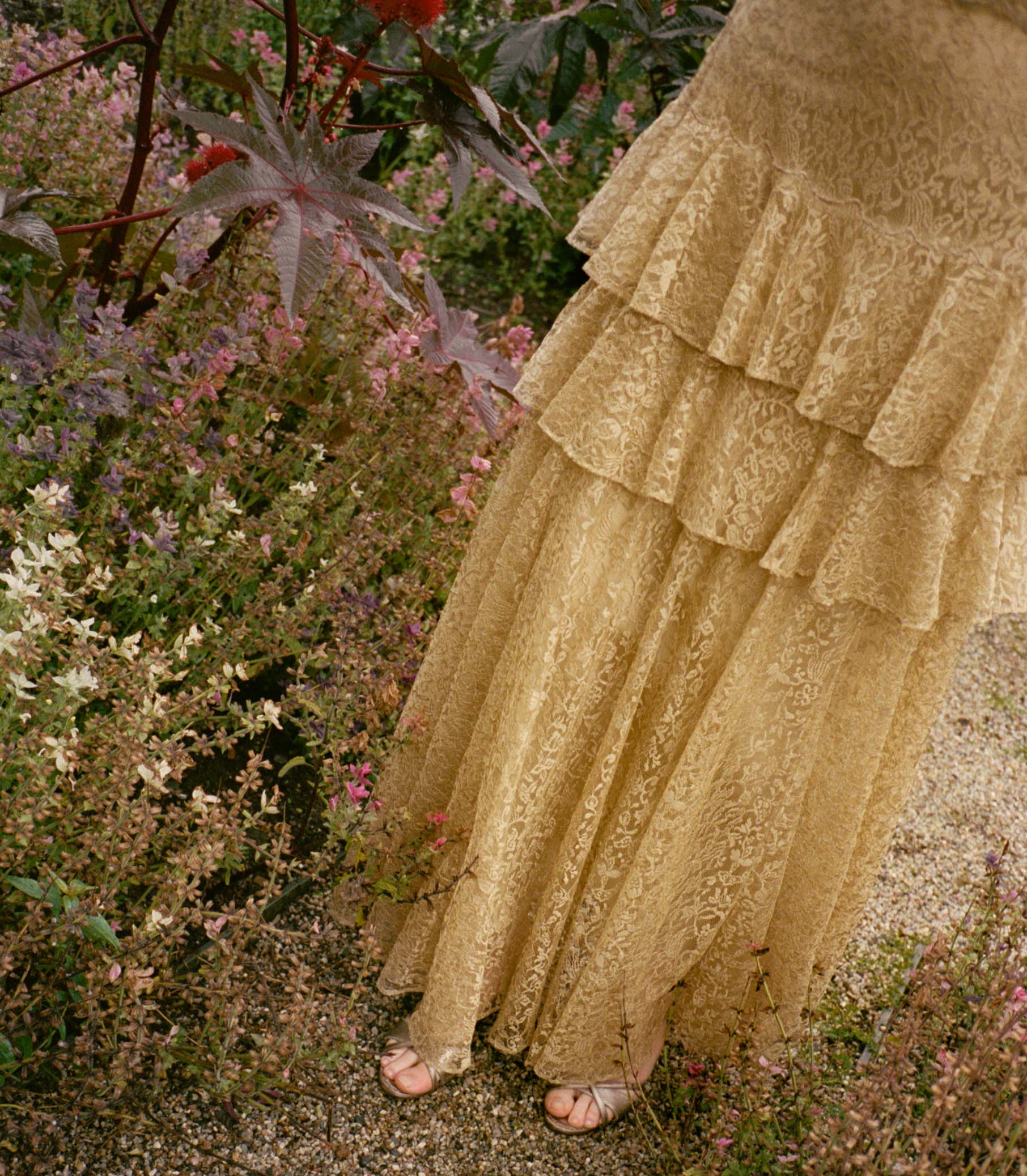 GARBO DRESS -- BURNISHED GOLD LACE - Image 7