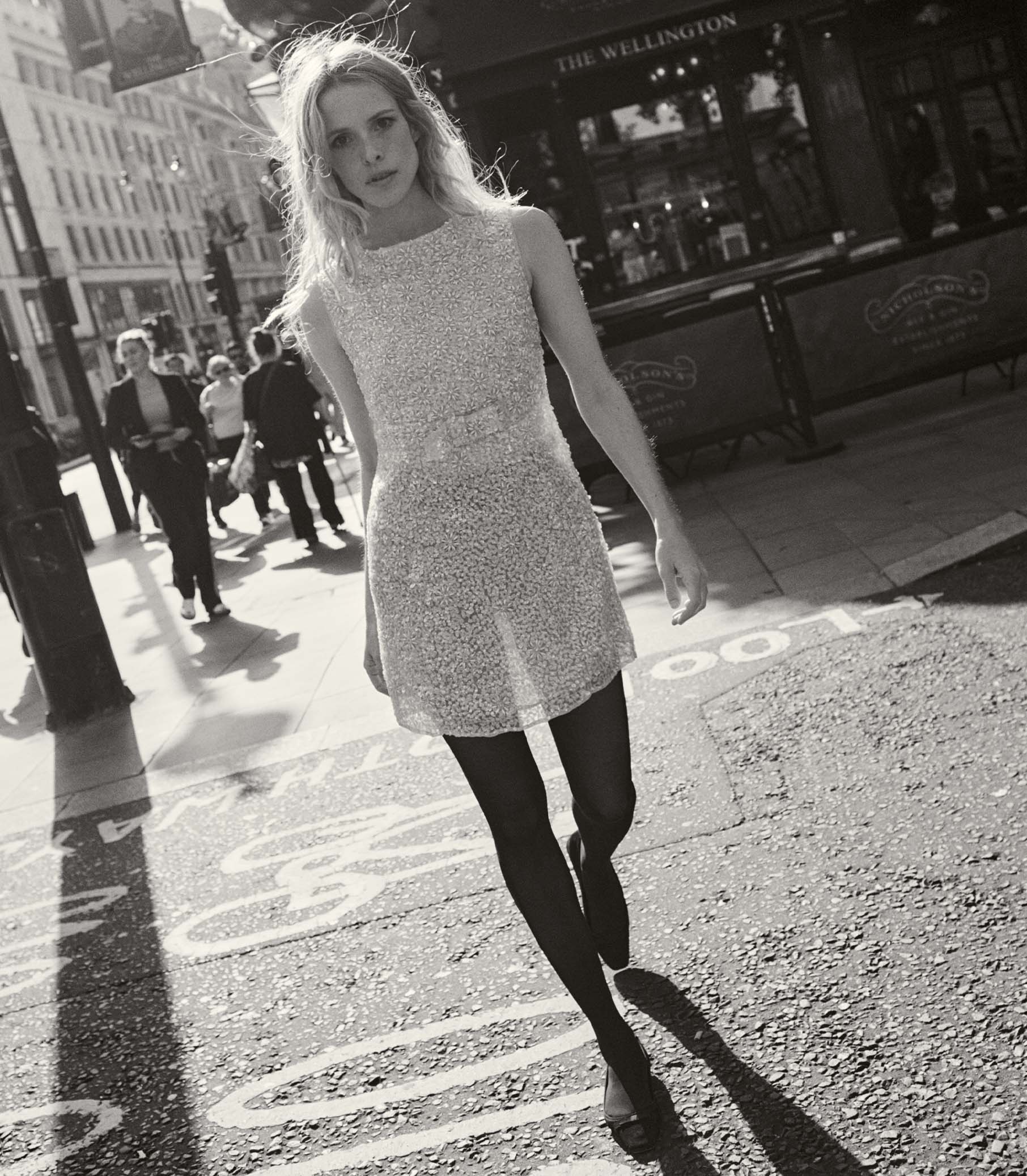 JACKIE DRESS -- PIERRE DE LUNE - Image 2