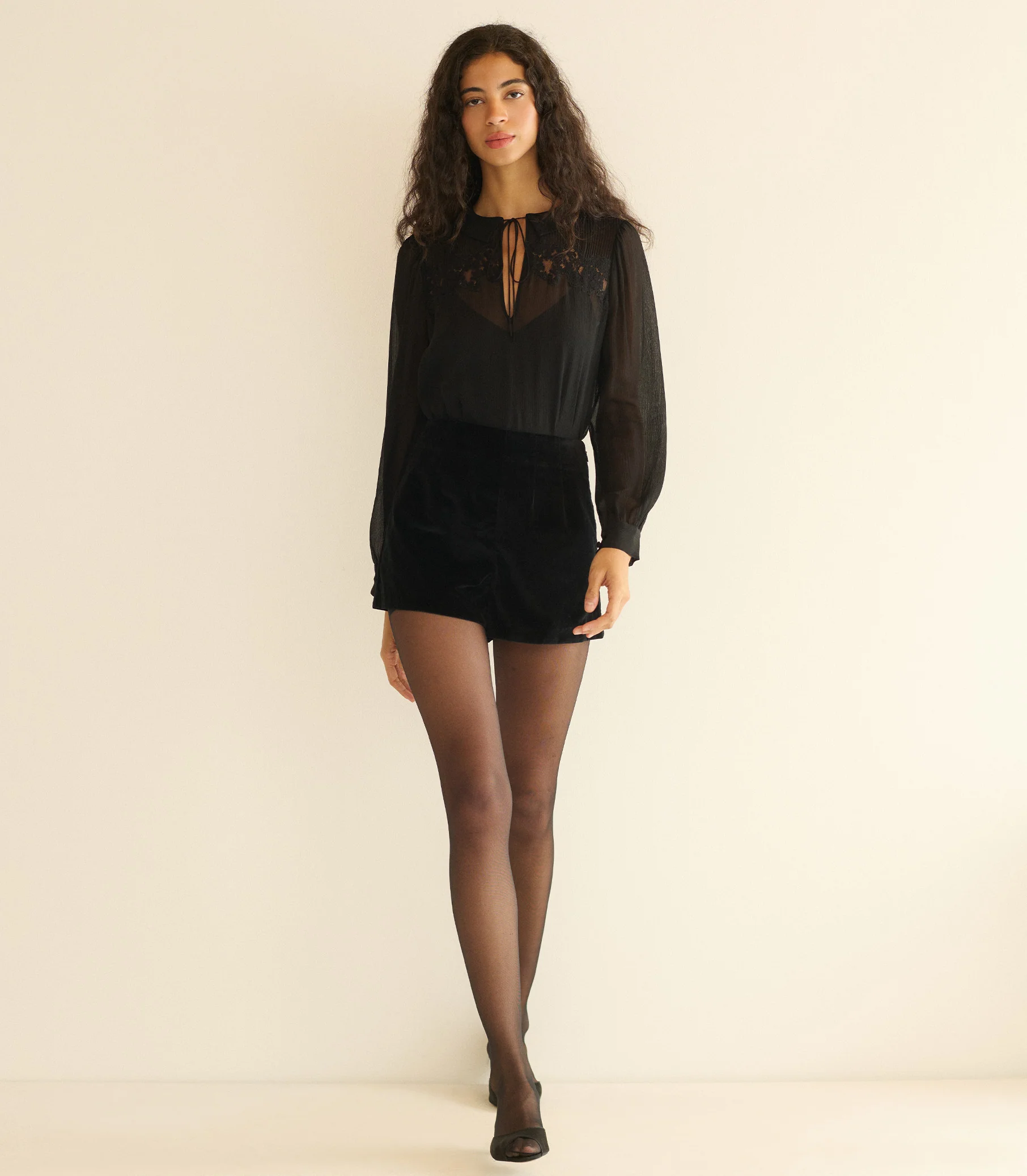 LIORA TOP -- BLACK - Image 5