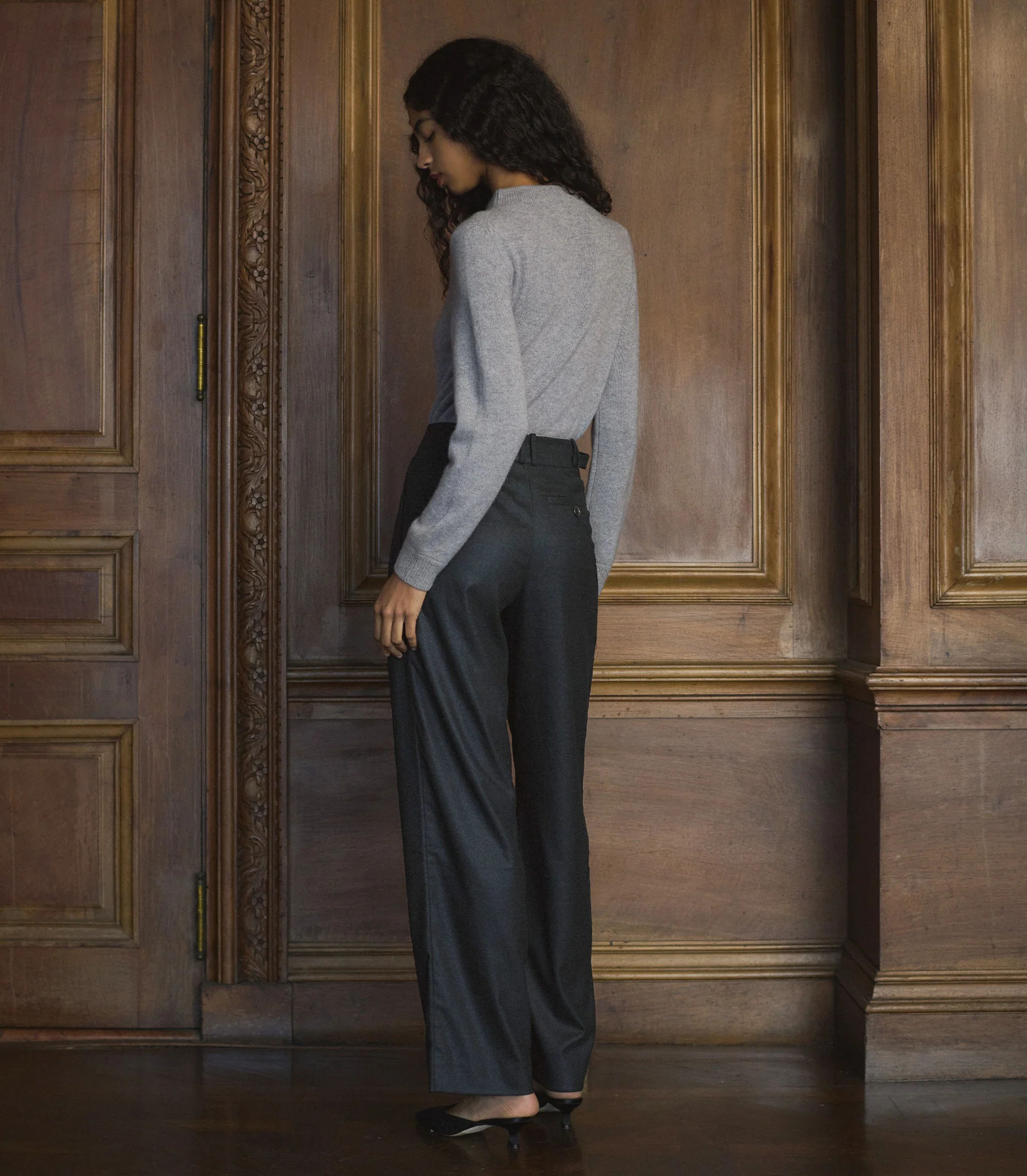 MAIRE CASHMERE SWEATER -- CLOUD GREY - Image 5
