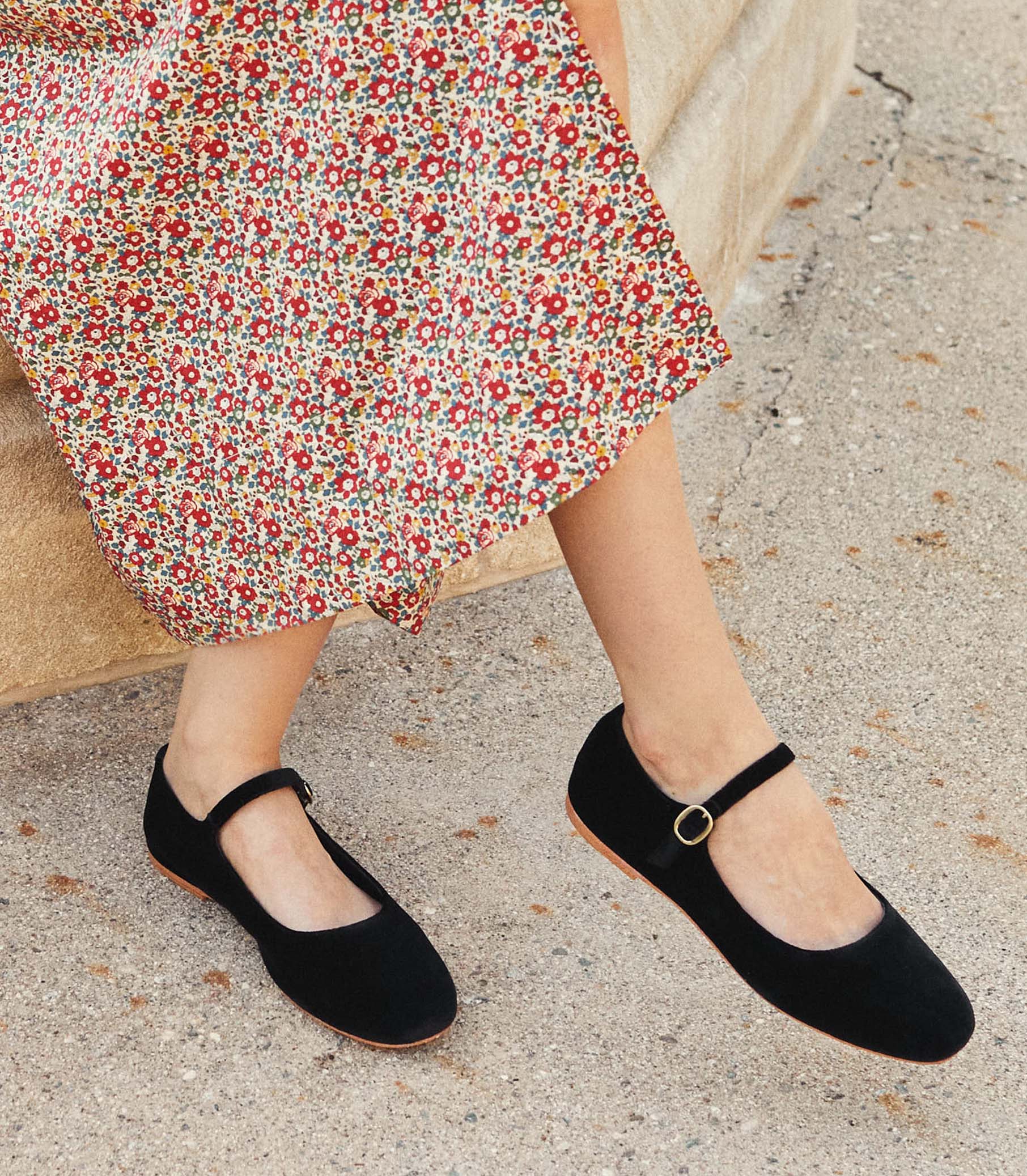 MARY JANE SLIPPER -- BLACK - Image 4