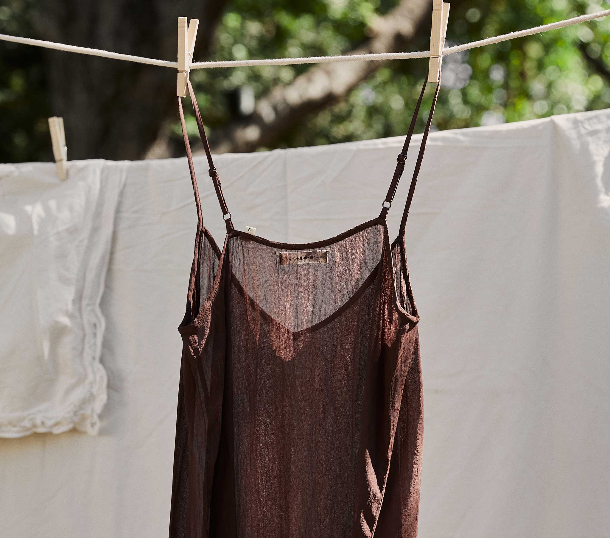SHORT DEEP V-NECK SLIP -- UMBER - Image 3